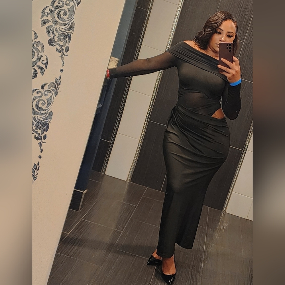 Elegant Black Off-Shoulder Dress